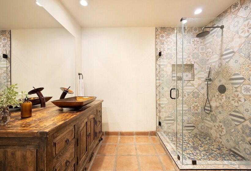 Starlight Estate By Avantstay 26 People Architectual Mansion W Pool Tennis Court Game Room