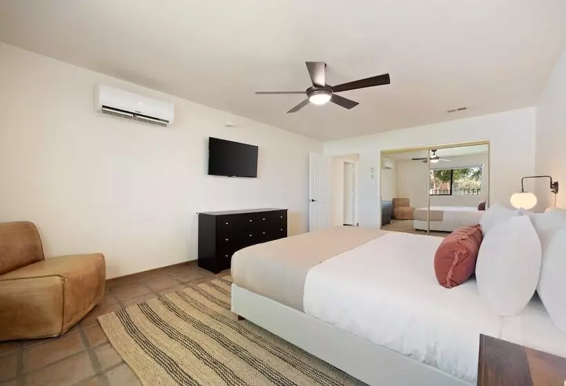 Starlight Estate By Avantstay 26 People Architectual Mansion W Pool Tennis Court Game Room