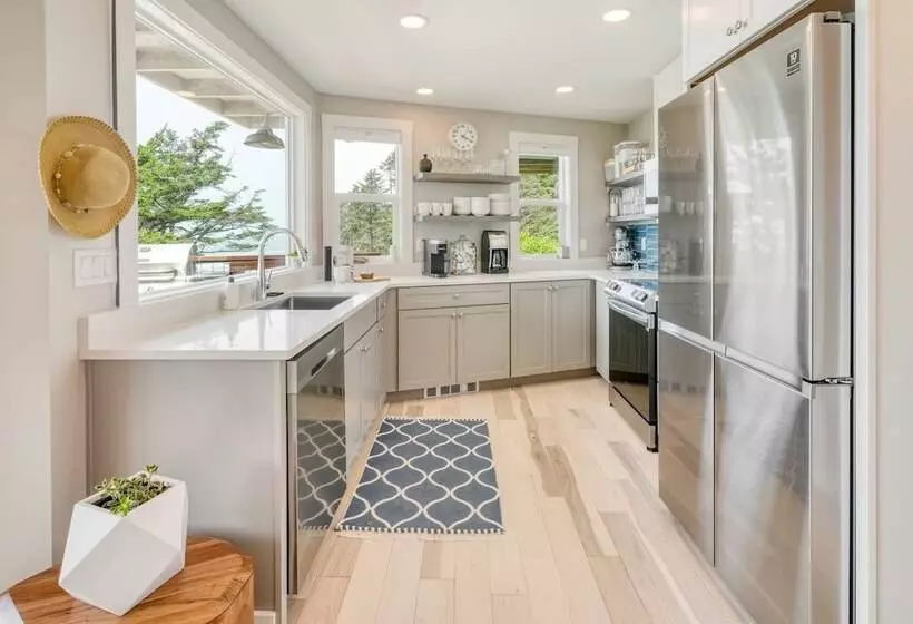 Sunset Cove By Avantstay Beachfront W Balcony