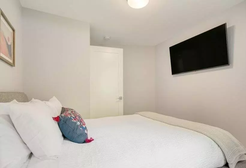 Sunset Cove By Avantstay Beachfront W Balcony