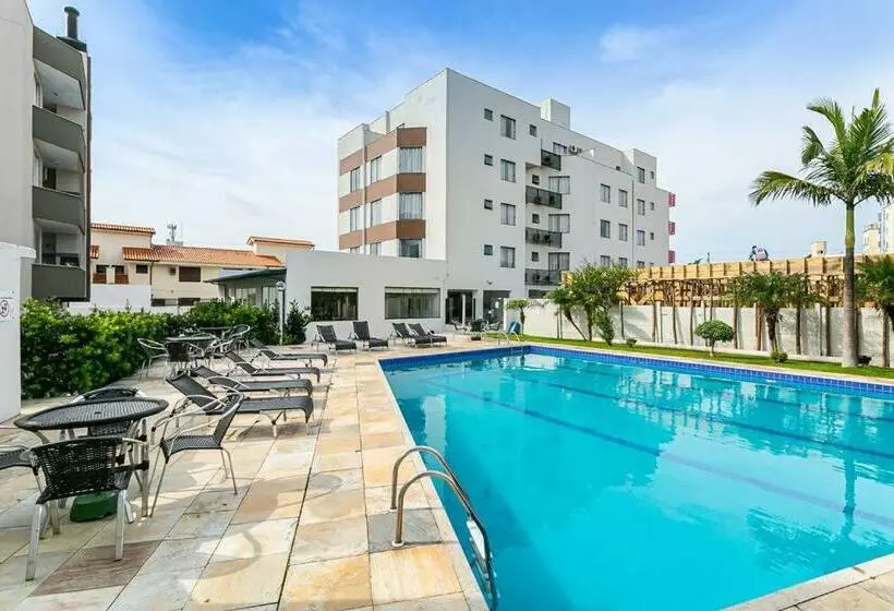 Apto Em Condomínio Pé Na Areia, C/ Piscina Mhr308