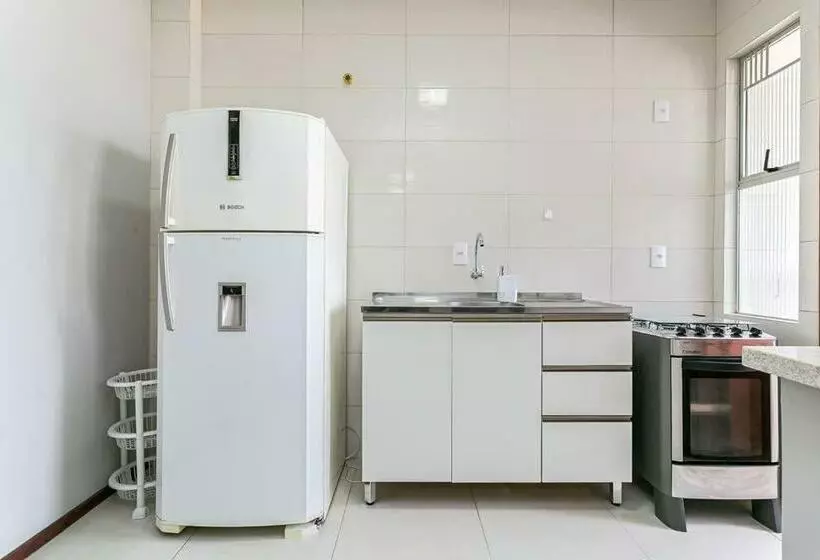 Apto Em Condomínio Pé Na Areia, C/ Piscina Mhr308