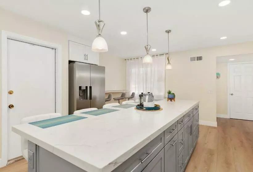 Beach House Near Legoland With Ac & Walkable To Beach   Carlsbad San Diego
