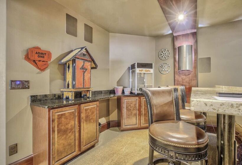 Broadmoor Luxury Mansion 5 Star Experience Theater Cheyenne Mountain Views