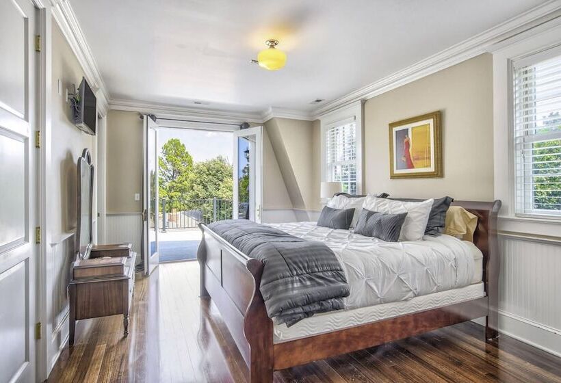 Broadmoor Luxury Mansion 5 Star Experience Theater Cheyenne Mountain Views