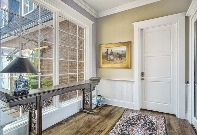 Broadmoor Luxury Mansion 5 Star Experience Theater Cheyenne Mountain Views