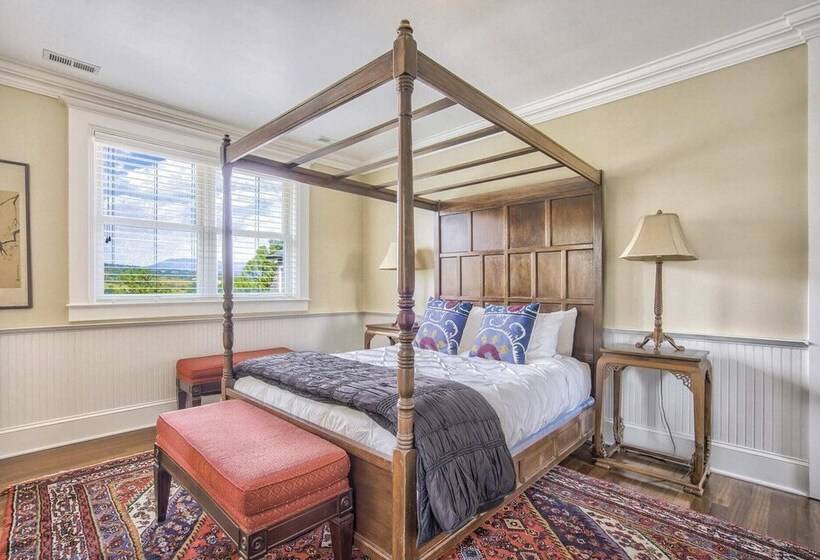 Broadmoor Luxury Mansion 5 Star Experience Theater Cheyenne Mountain Views