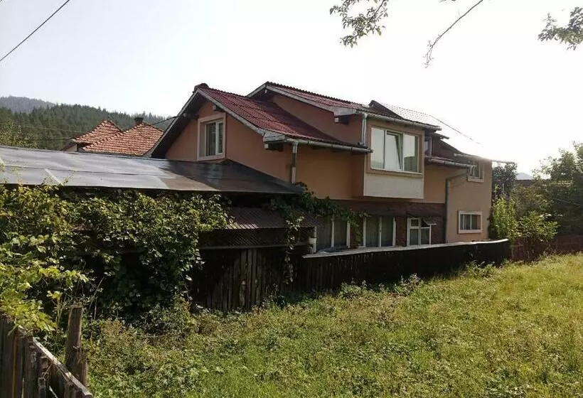 Casa Cristian