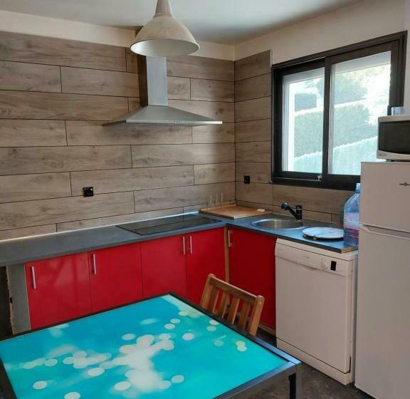 Chalet Fleuve Avec Parking Barbecue