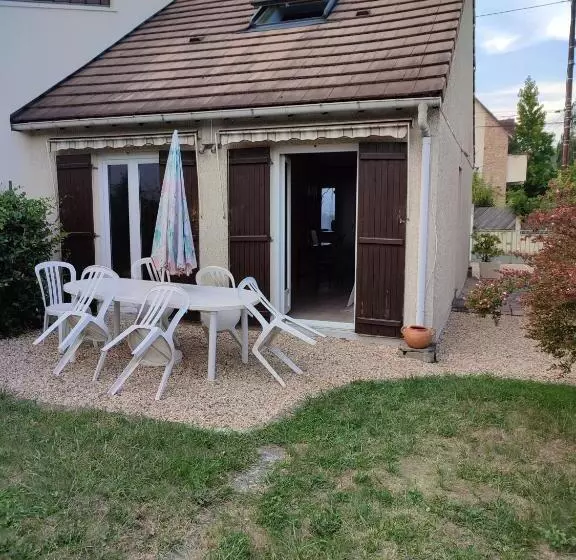 Gite Orsay, 300m Rer