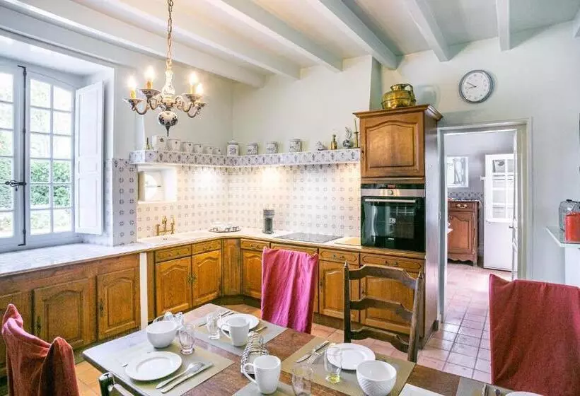 La Cour D Audouville