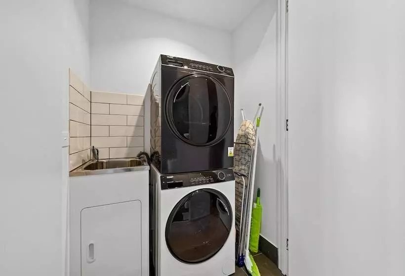 Staycentral   Boulevard Gardens