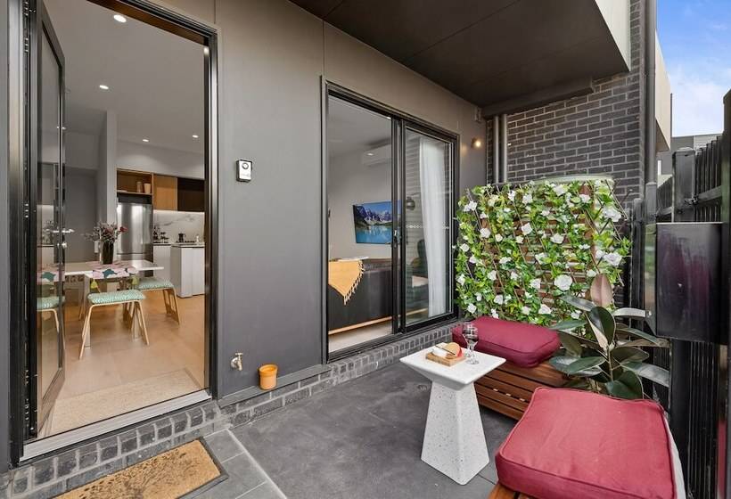 Staycentral Boulevard Gardens