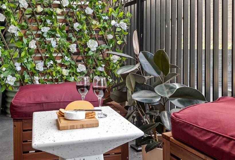 Staycentral Boulevard Gardens