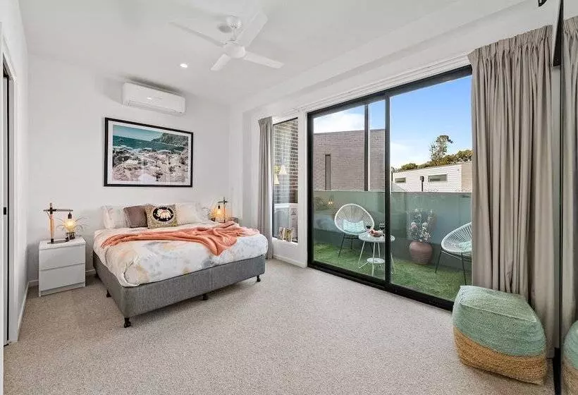 Staycentral   Boulevard Gardens