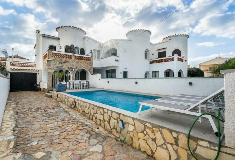 Welcs Villa 021 Emp Caza Con Piscina Privada