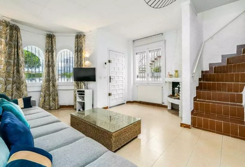 Welcs Villa 021 Emp Caza Con Piscina Privada