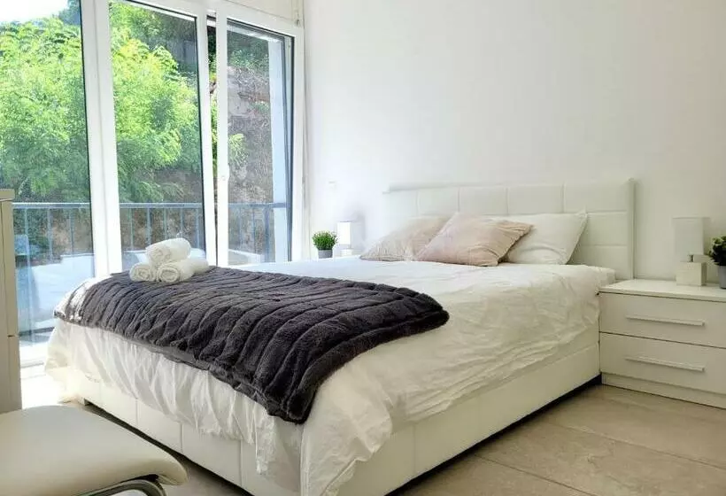 Apartment Palma   Central & Cozy With Free Private Parking