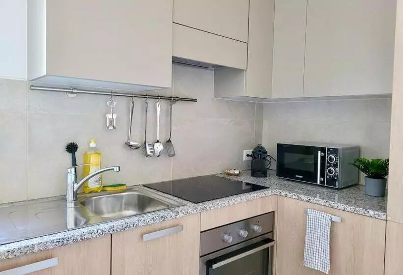 Apartment Palma   Central & Cozy With Free Private Parking