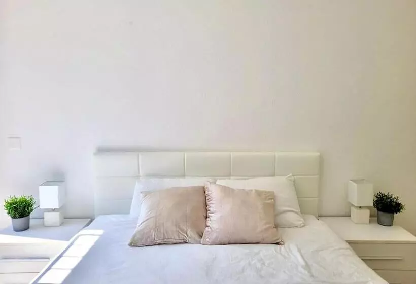 Apartment Palma   Central & Cozy With Free Private Parking