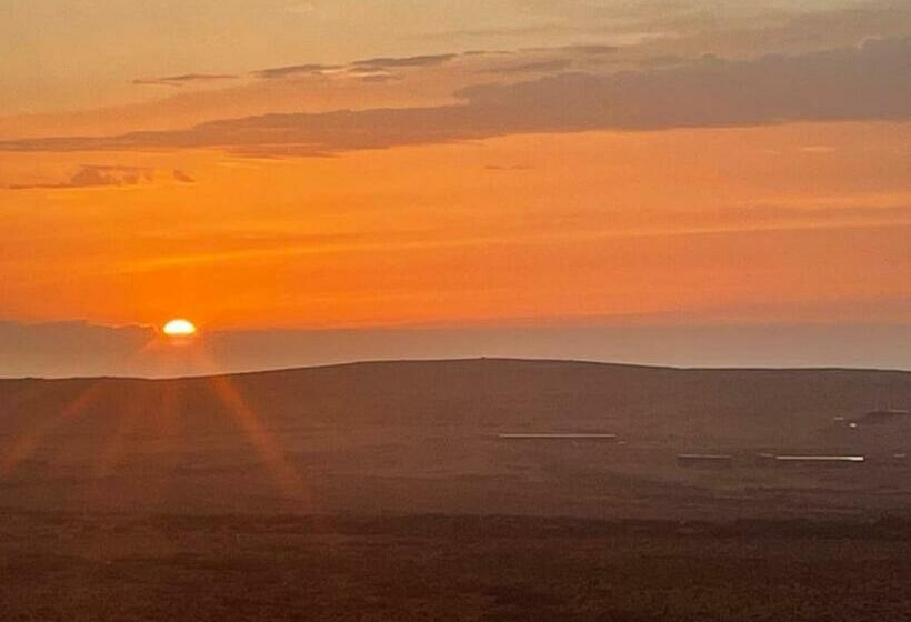 Sunset Studio, Tindaya