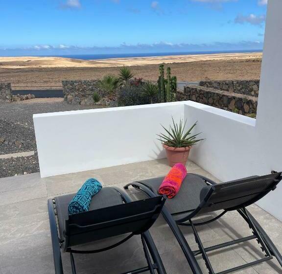 Sunset Studio, Tindaya