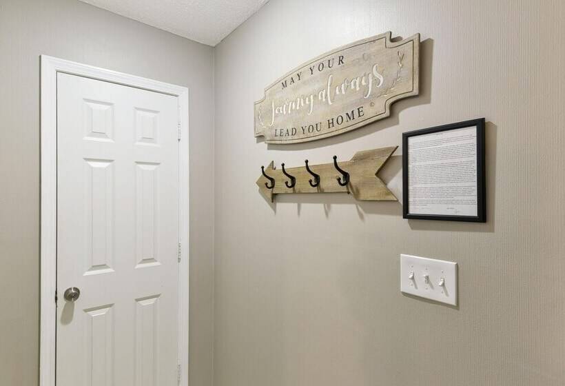 Sweet Clover Indoor Pool Hot Tub Area Resort Style Center Of Branson!!