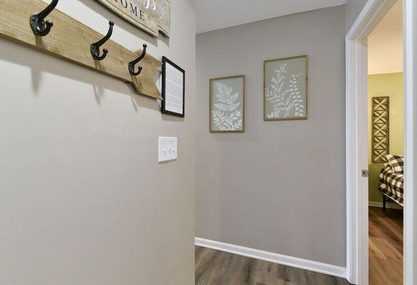 Sweet Clover Indoor Pool Hot Tub Area Resort Style Center Of Branson!!