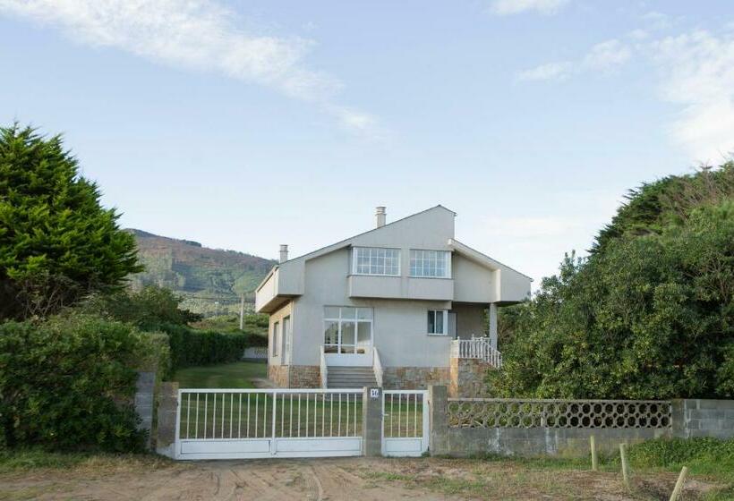 Chalet Cerrado De Moledo, Primera Linea De Playa