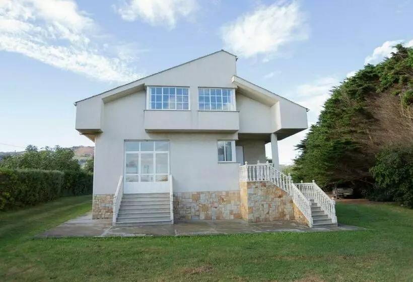 Chalet Cerrado De Moledo, Primera Linea De Playa