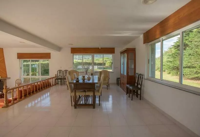 Chalet Cerrado De Moledo, Primera Linea De Playa
