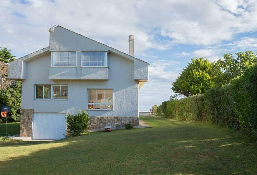 Chalet Cerrado De Moledo, Primera Linea De Playa