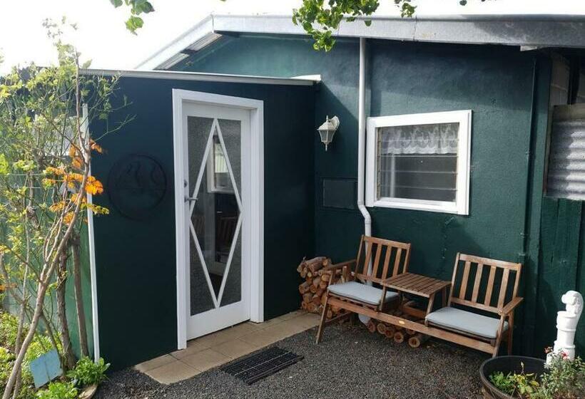 Handsome Hills Dairy Retreat