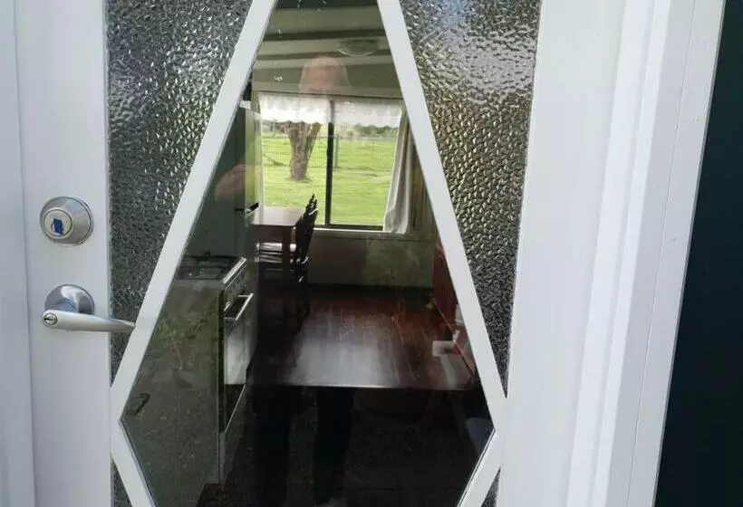 Handsome Hills Dairy Retreat