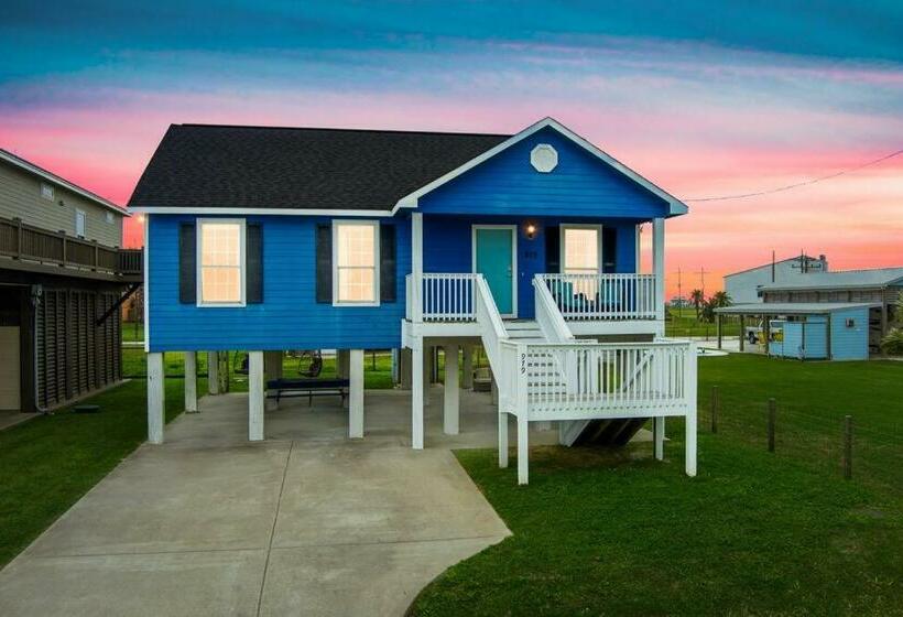 Slow M Ocean   Short Walk To The Beach   Free Bikes