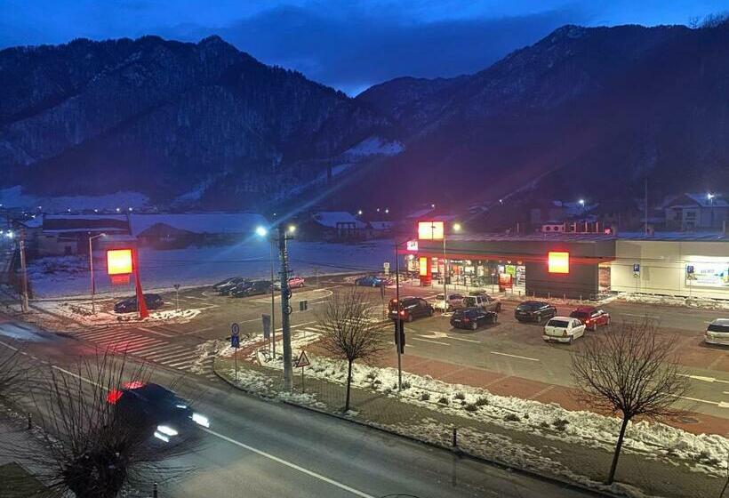 Apartament Cu 3 Camere Parcare Gratuită