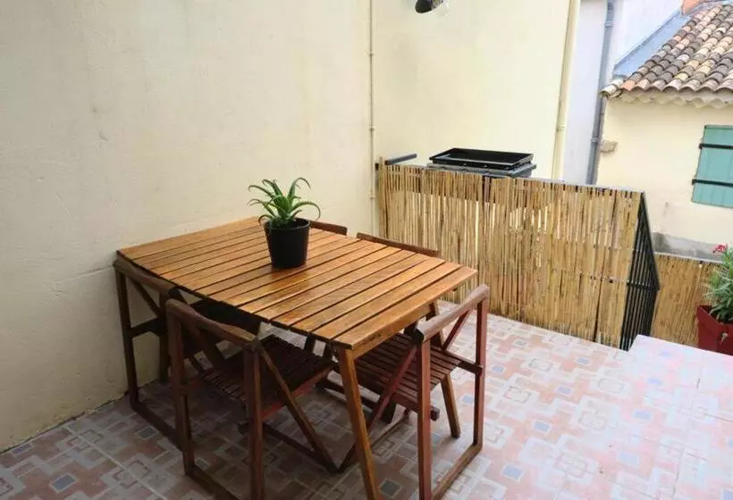 L Ostra De L Impasse