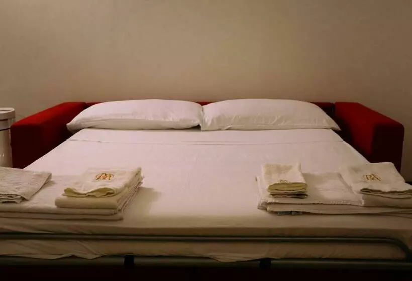 Cloudy Dreams Apartment
