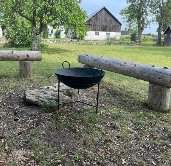 Gotländskt Kalkstenshus