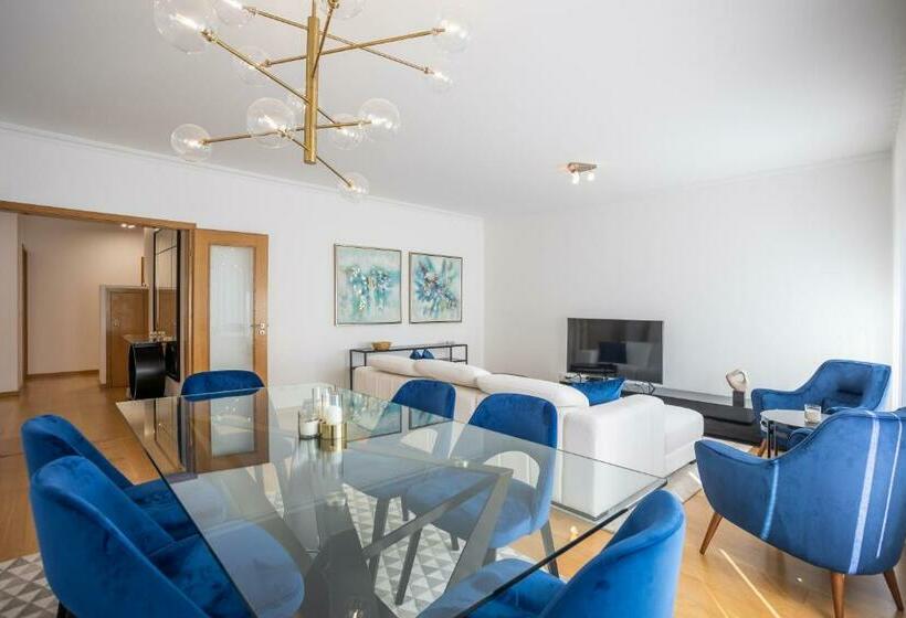 Um Apartamento Encantador