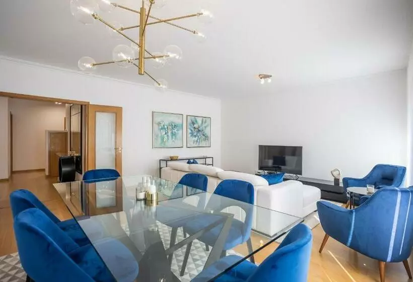 Um Apartamento Encantador