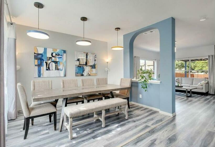 Stylish House Sleeps 10 14 W Gamerm&bbq Near Dfw