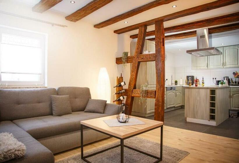 Winetime   Modern   Für 6   Boxspringbetten   Netflix