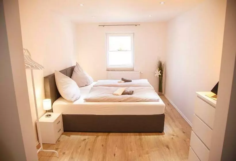 Winetime   Modern   Für 6   Boxspringbetten   Netflix