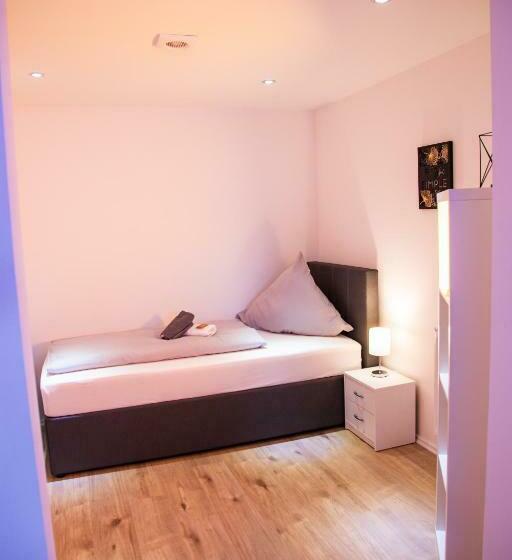 Winetime   Modern   Für 6   Boxspringbetten   Netflix