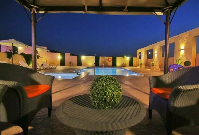 Alma Private Villa