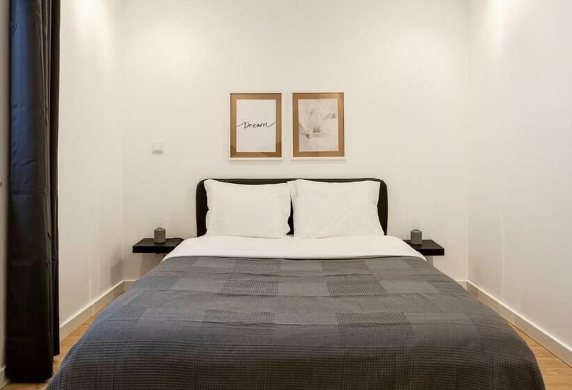 Altido Cosy 2bed Apartment In Lisbon