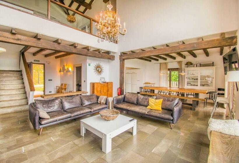 Behin Batean, Espectacular Casa Rural En Pleno Corazón Del Valle Baztán