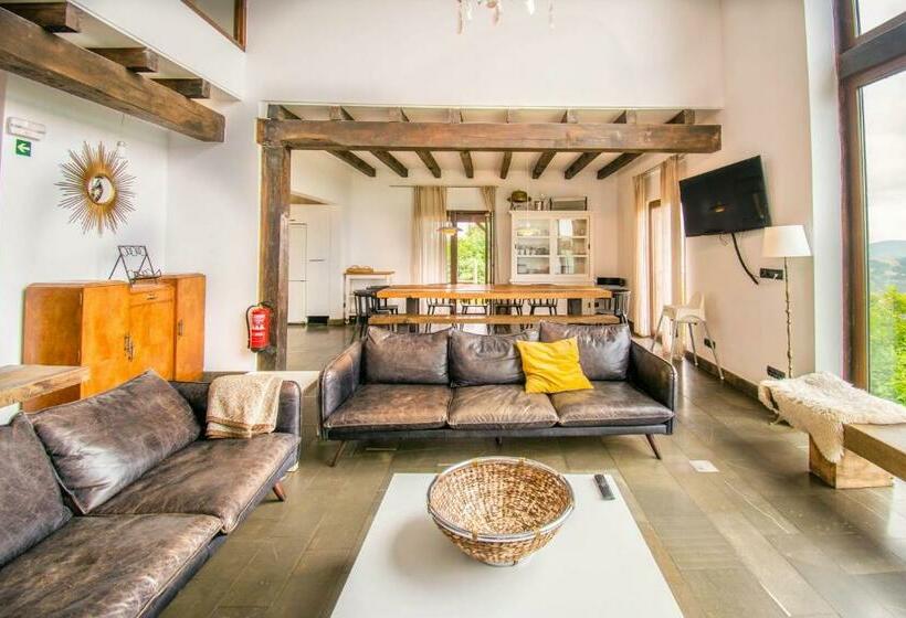 Behin Batean, Espectacular Casa Rural En Pleno Corazón Del Valle Baztán