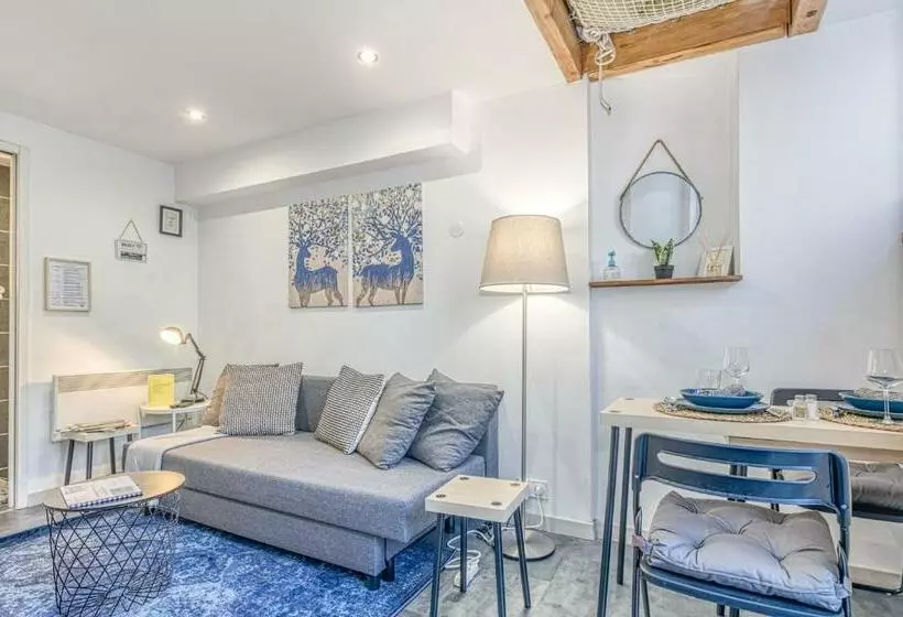 Le Petit Parfait Confort Gare Hamac Netflix